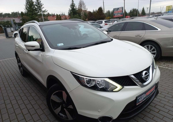 Nissan Qashqai cena 63900 przebieg: 72000, rok produkcji 2016 z Międzyzdroje małe 407